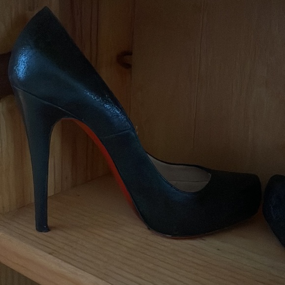 Christian Louboutin Black Textured Leather Red Bottom High Heel Platform Pumps - Picture 5 of 14